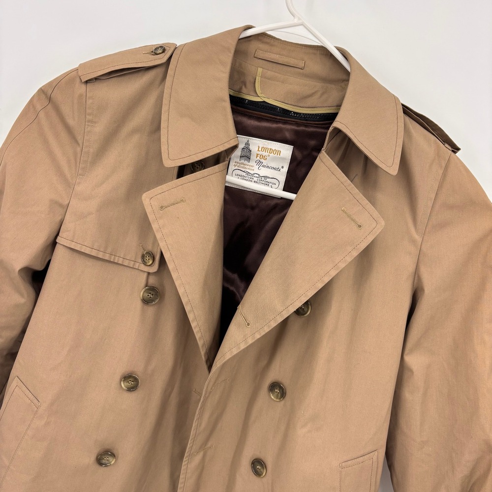 London Fog Trench Coat Mens 40 Reg Tan Excellent Vintage Double Breasted Belted
